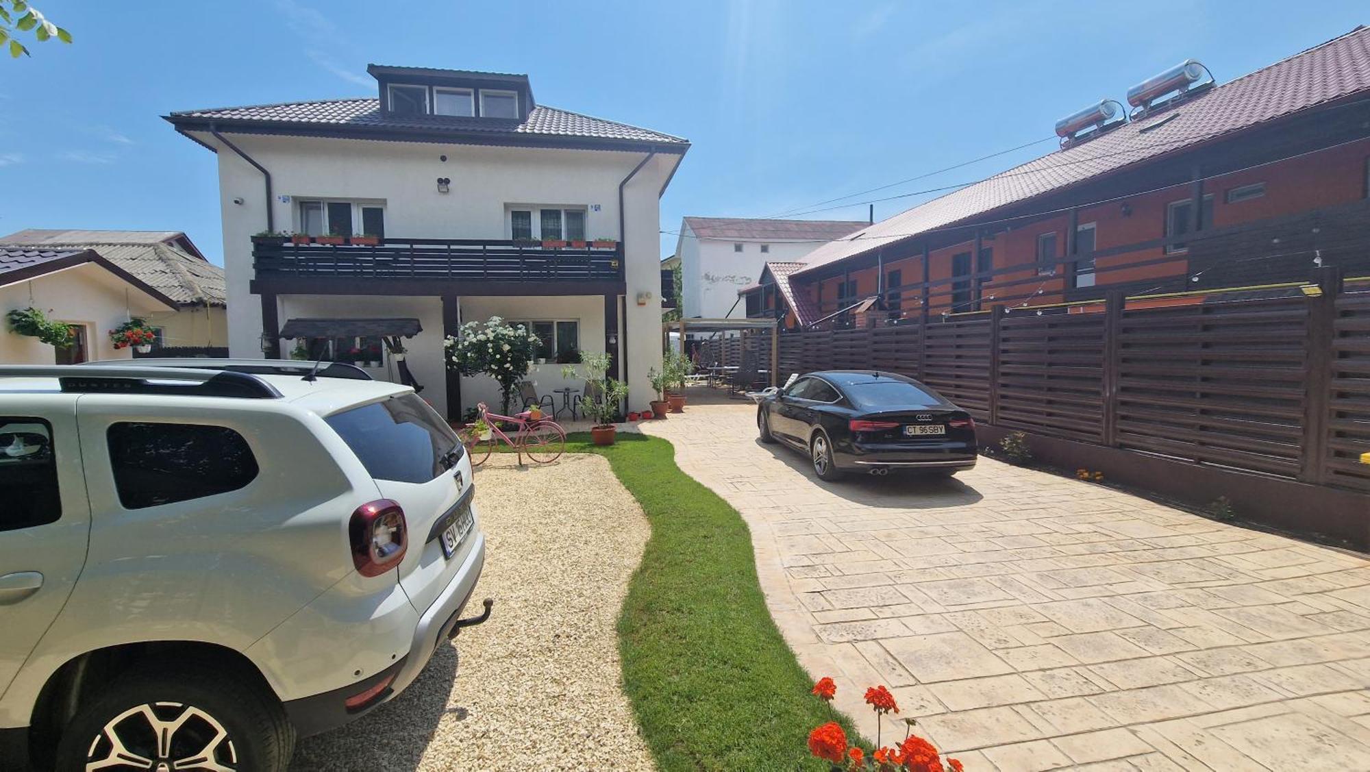 Отель Casa Sebastian Костинешти Экстерьер фото